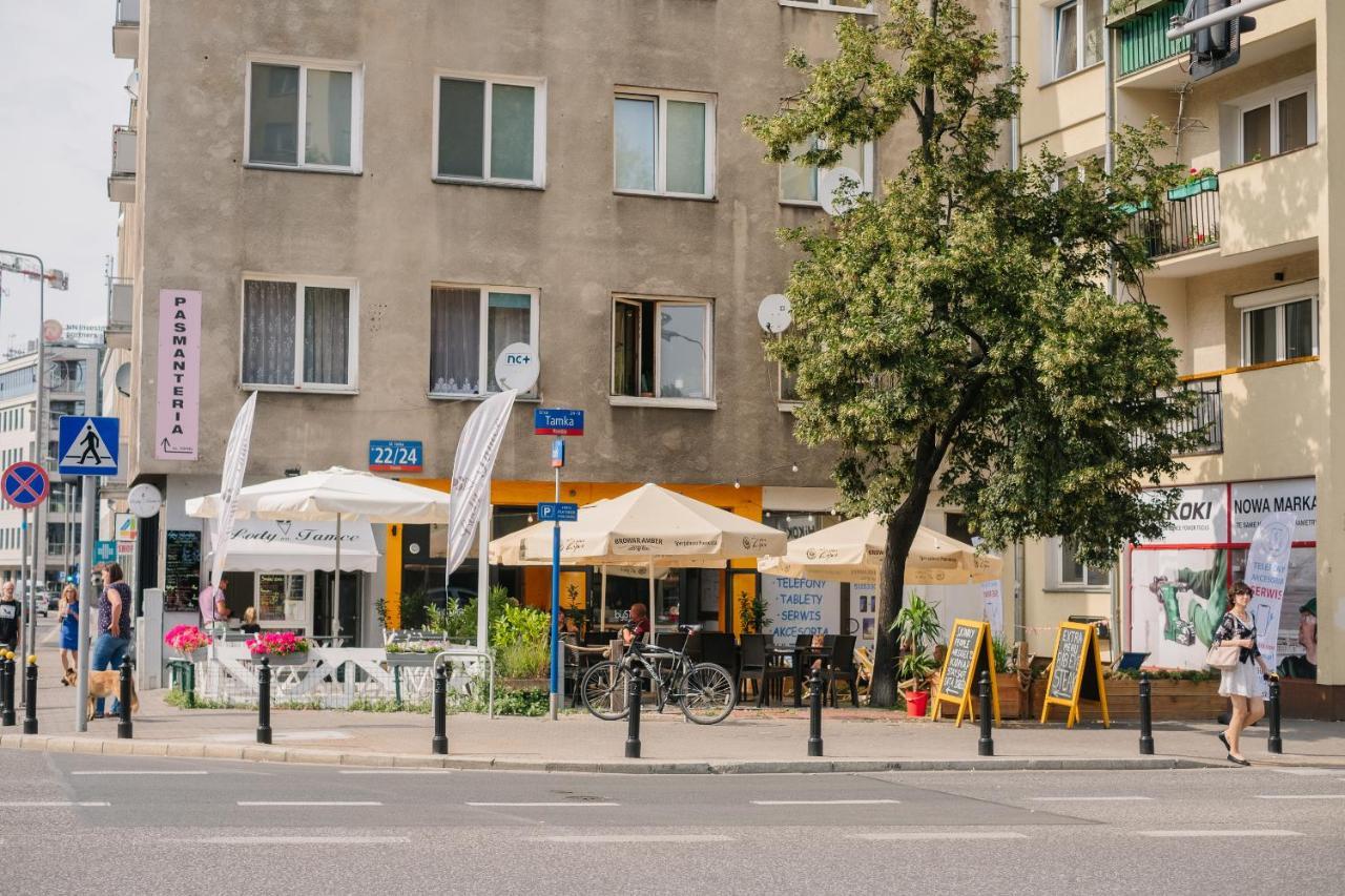 Bulwary Wislane Modern Apartment Varşovia Exterior foto